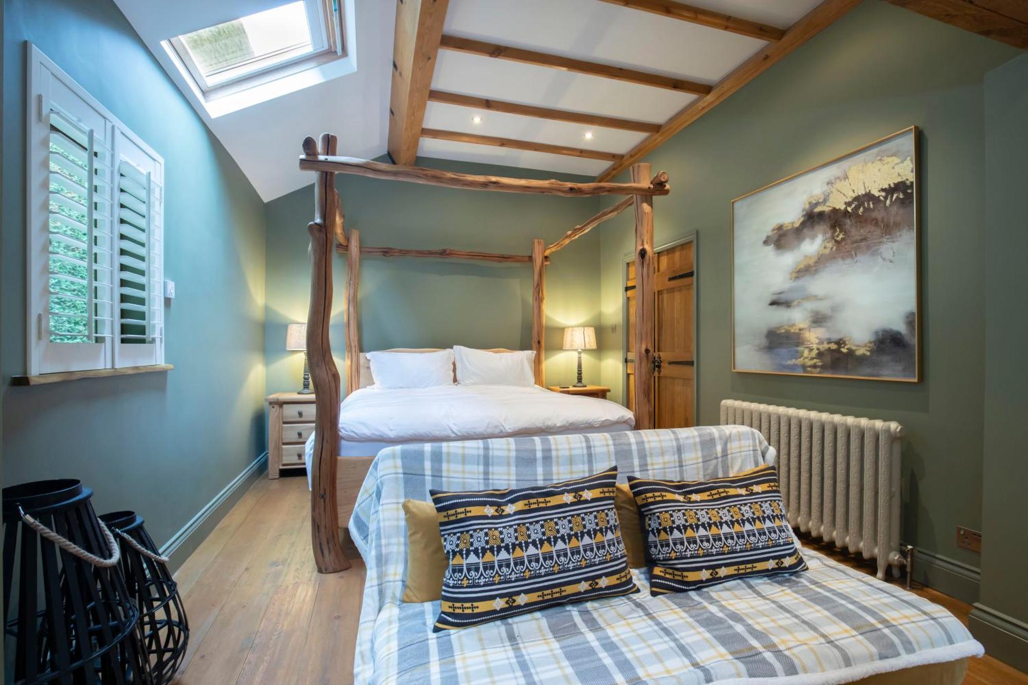 Stable Lodge - Boutique Bed & Breakfast Shurdington Exterior photo